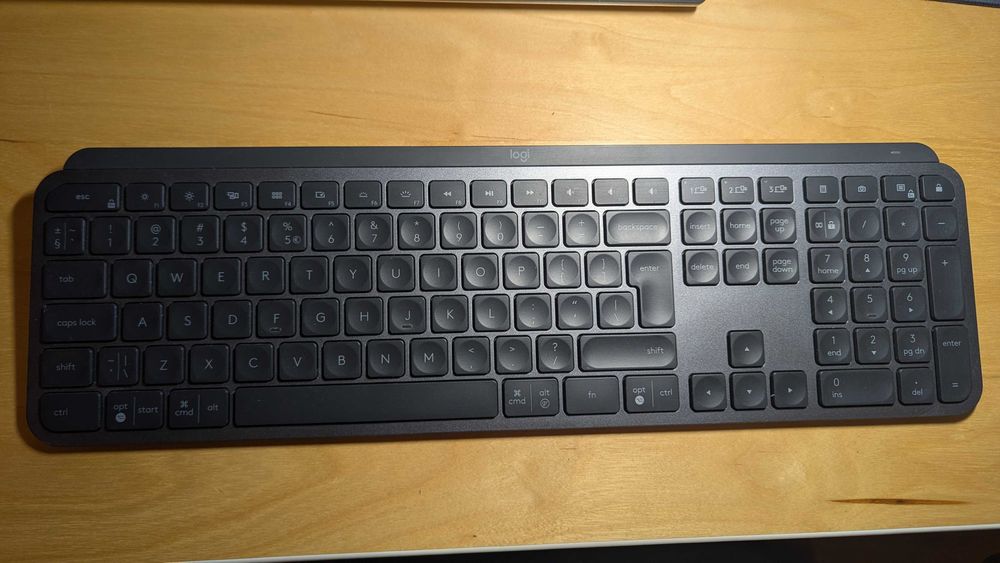 Używana klawiatura bluetooth Logitech MX Keys S Grafit