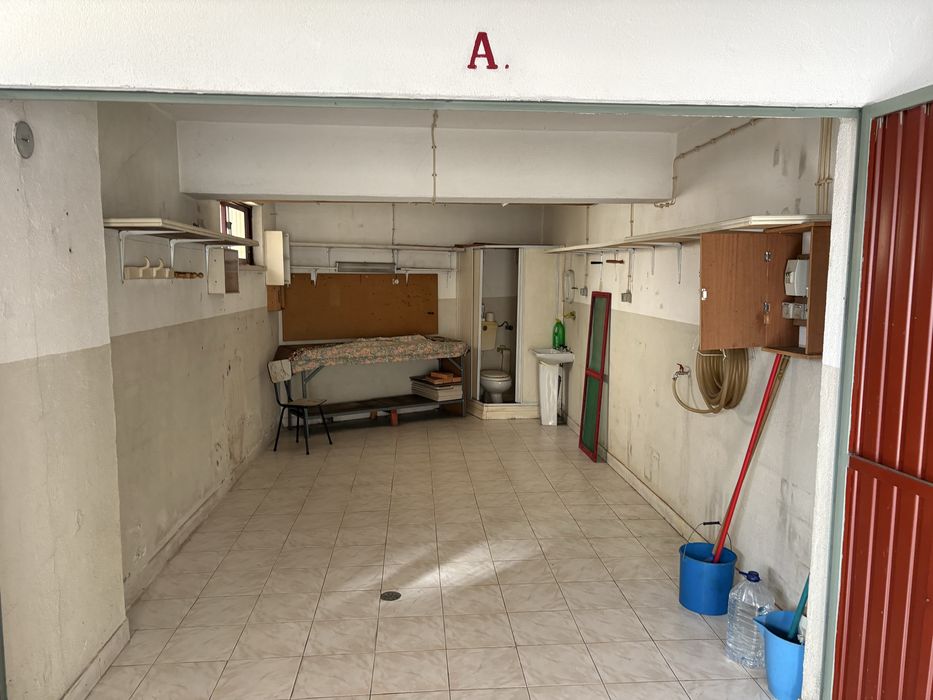 Garagem centro do Feijo