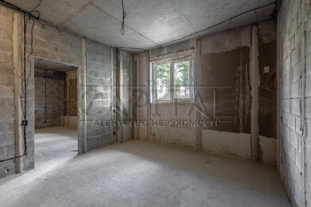 Продаж комерційного приміщення,  ЖК Parkland, вул. Михайла Дерегуса