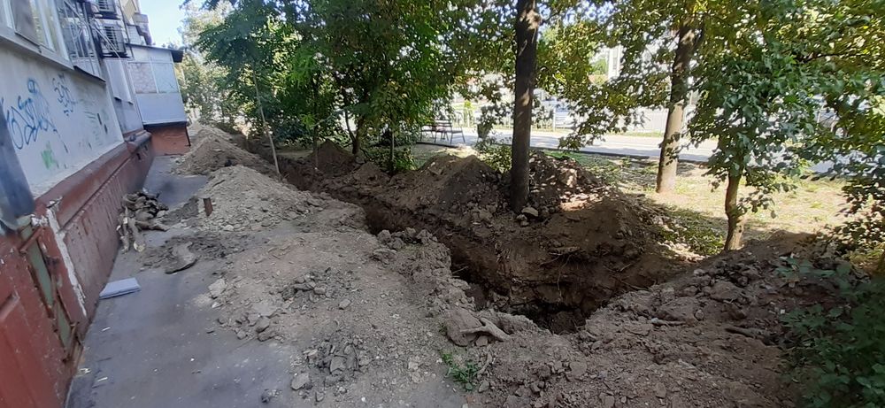 Миниэкскаватор, Водопровод, канализацию, приямки,сливные ямы, басейн,