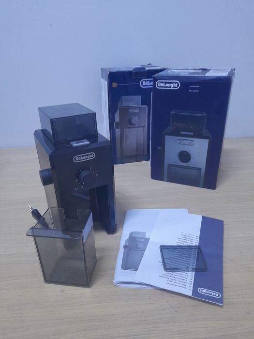 Кавомолка DeLonghi KG 79