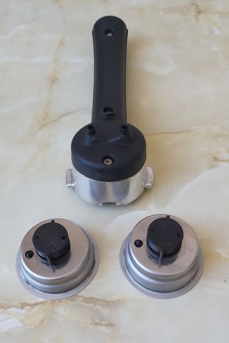 Рожок (холдер) от кофеварки   Delonghi 155