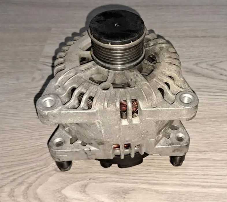 Alternador Peugeot 207 1.4HDI 8hz