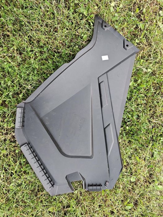 Polaris sportsman 570 Boczek osłona owiewka prawa panel obudowa silnik