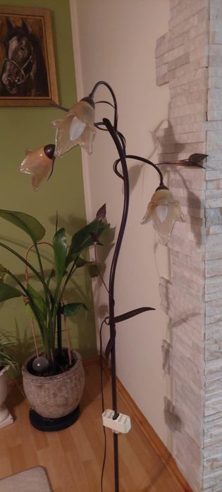 Sprzedam Lampę Stojąca