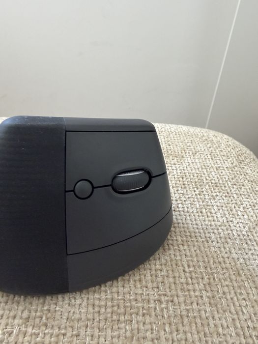 Logitech LIFT (1 semana de uso)