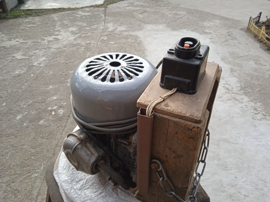 Млинок для дроблення зерна