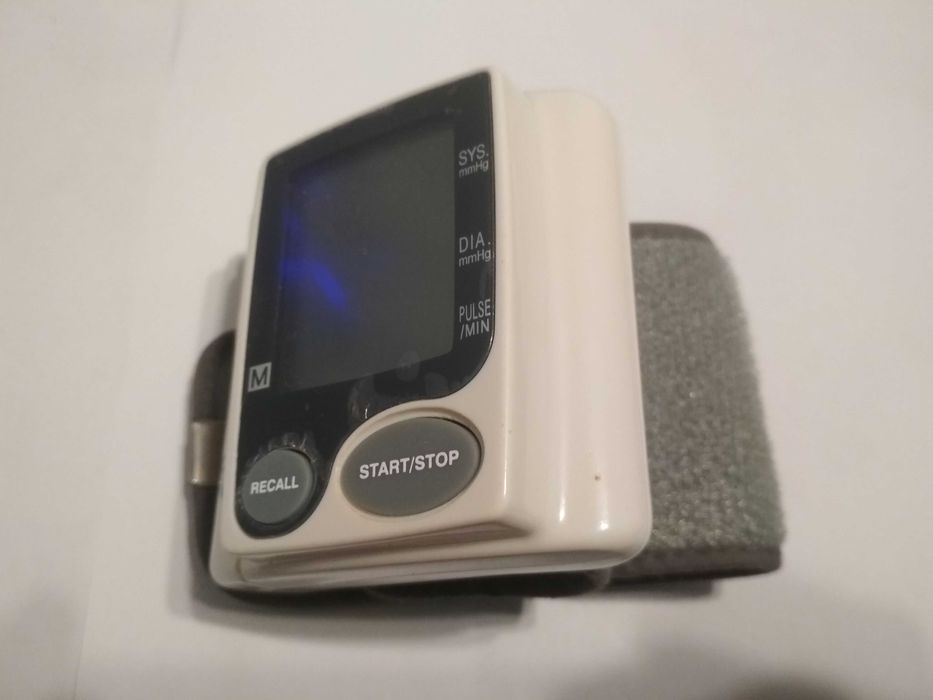 Ciśnieniomierz nadgarstkowy ELTA BM101