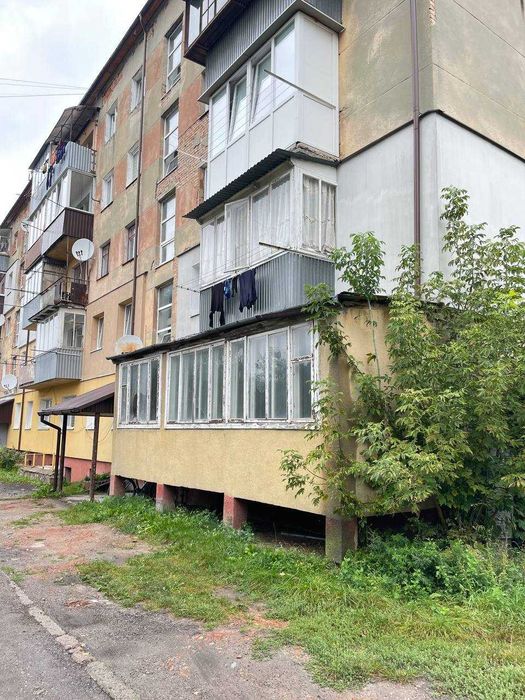 Продаж 2 кім.кв. м. Рава-Руська, (Доси)