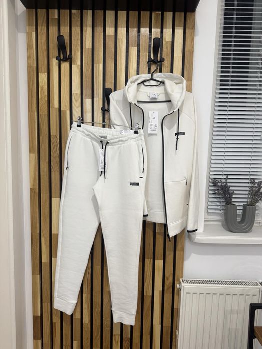 Жіночий костюм PUMA розмір S