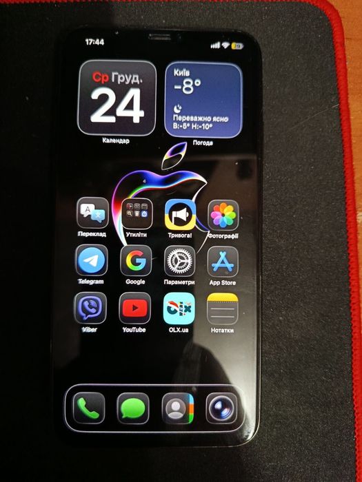 Продам айфон 11 про макс 256 гб