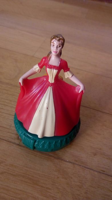 Princesas da Disney e outros