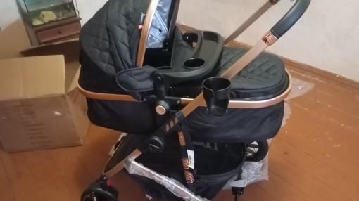 Універсальна коляска трансформер 3 в 1  Maxibaby IQ -  ексклюзивна модель, дуже легка і компактно складається.