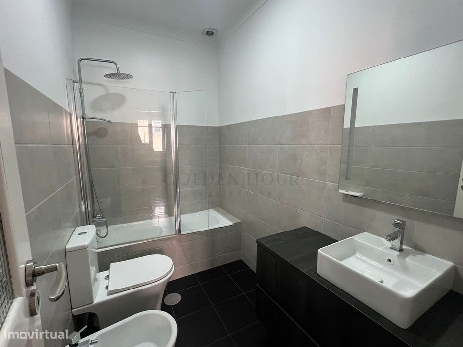 Andar Moradia T4 Arrendamento em Espinho,Espinho