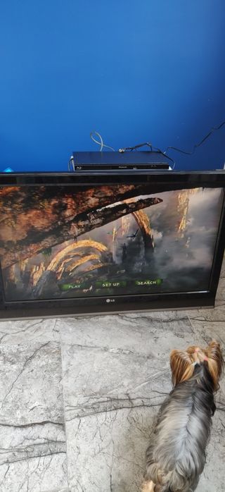 Tv . LG 42" model 42LC41