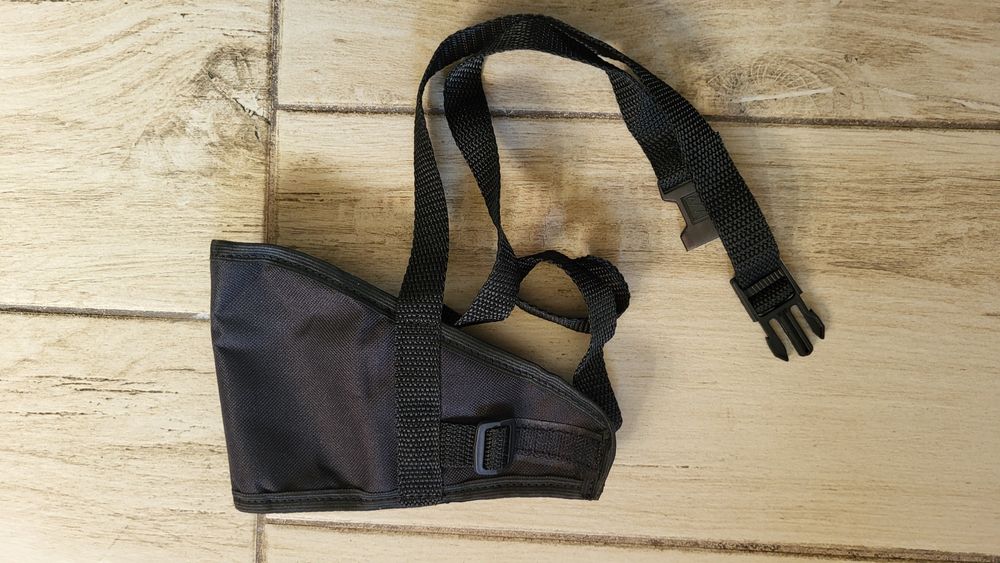 Nowy kaganiec materiałowy regulowany dla psa rozmiar 5