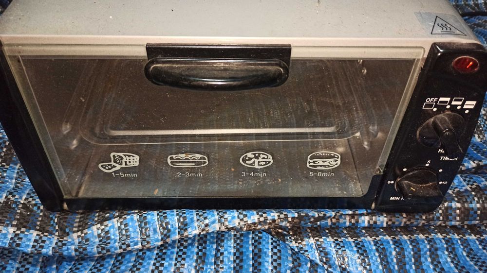 Электродуховка GK-0612 для сендвичей