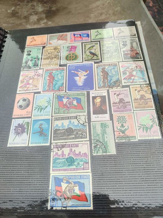 Selos internacionais (+ 1000)