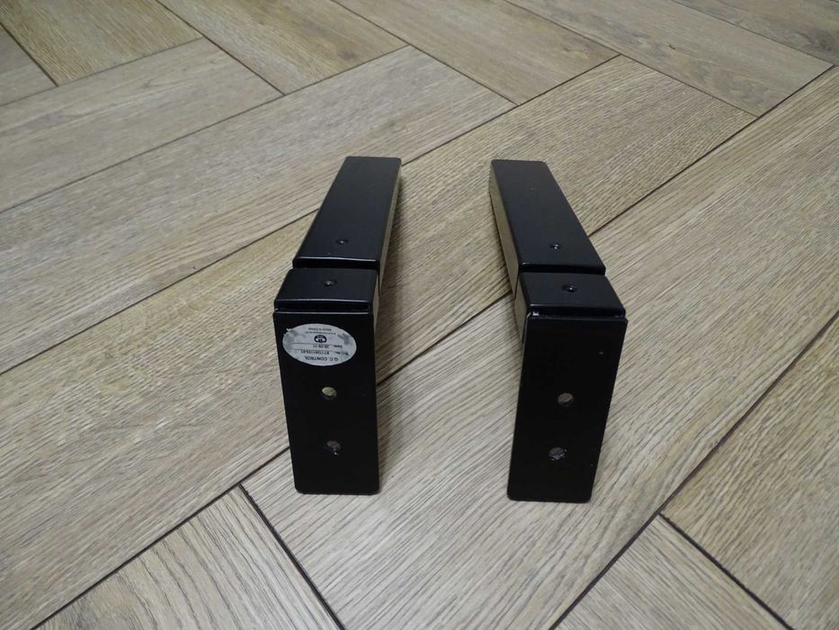 Uchwyt pod głośnik centralny B-tech