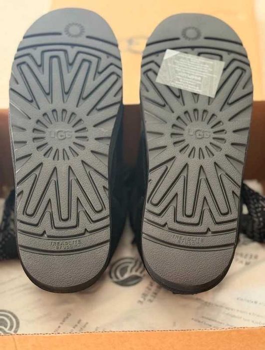 UGG UGG Lowmel Black R.38