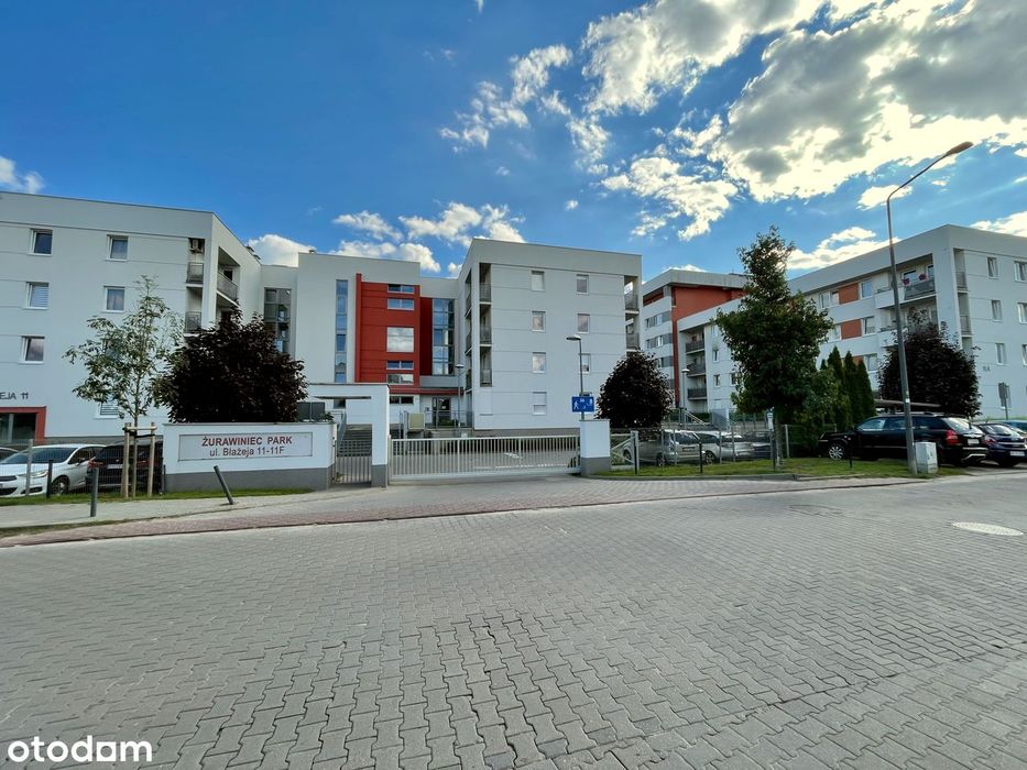 Przestronne 2 lub 3 pokoje z osobną kuchnią, komórka lokatorska, garaż