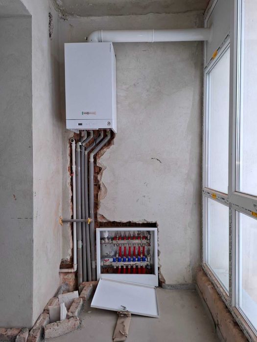 4кім в готовому будинку, під ремонт