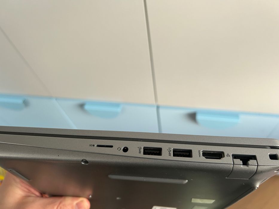 Dell Latitude 5531 i-7 12800H 32 GB 1TB