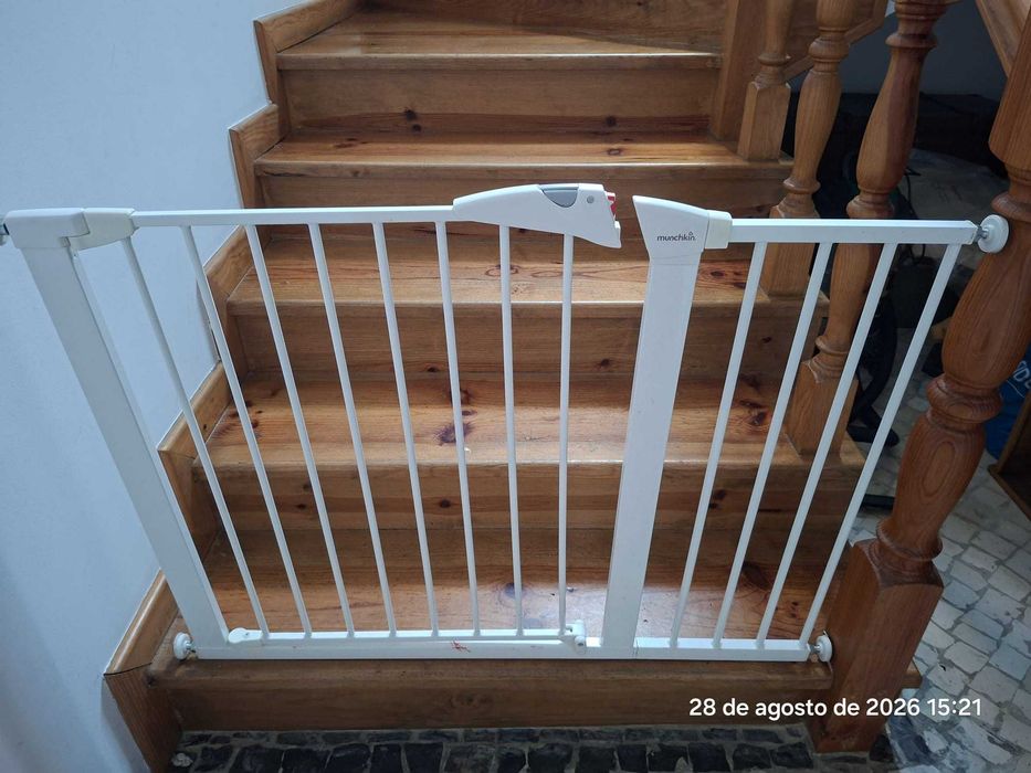 Barreiras para escadas - Segurança Infantil