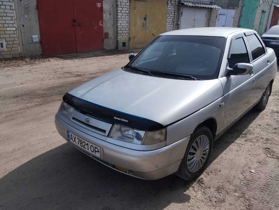 Автомобіль ВАЗ 2110