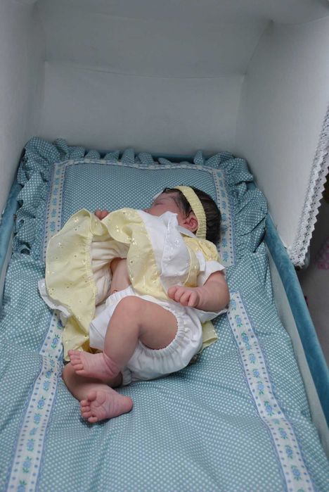 Oryginał lalka reborn kit E. Marx Ivy realistyczna wykonana genesis