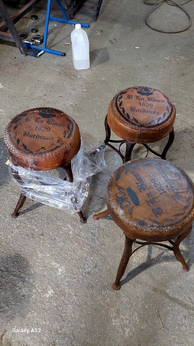 Bancos em exelente estado