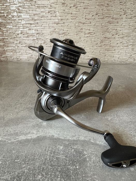 Котушка Daiwa EXCELER LT4000-C