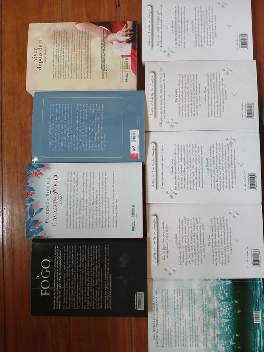 Livros de vários autores