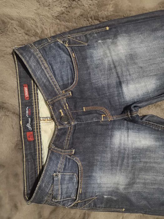 Spodnie jeansy damskie rozmiar 38 House