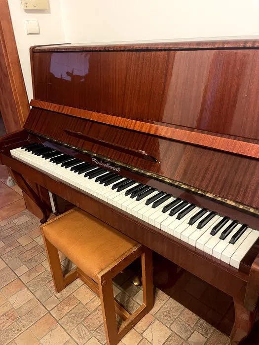 Pianino Czajkowski 600zł