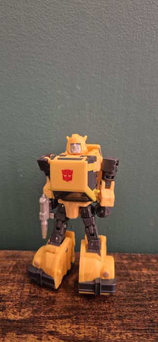 Transformers studio series 86 - Bumblebee