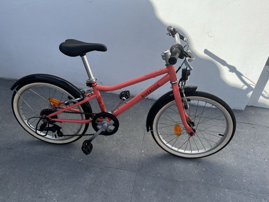 Bicicleta de criança c/nova