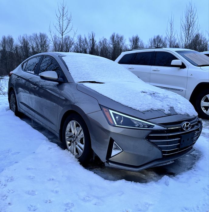 Продам авто америка Hyundai Elantra 2019 AD 2.0 газ/бензин после ДТП