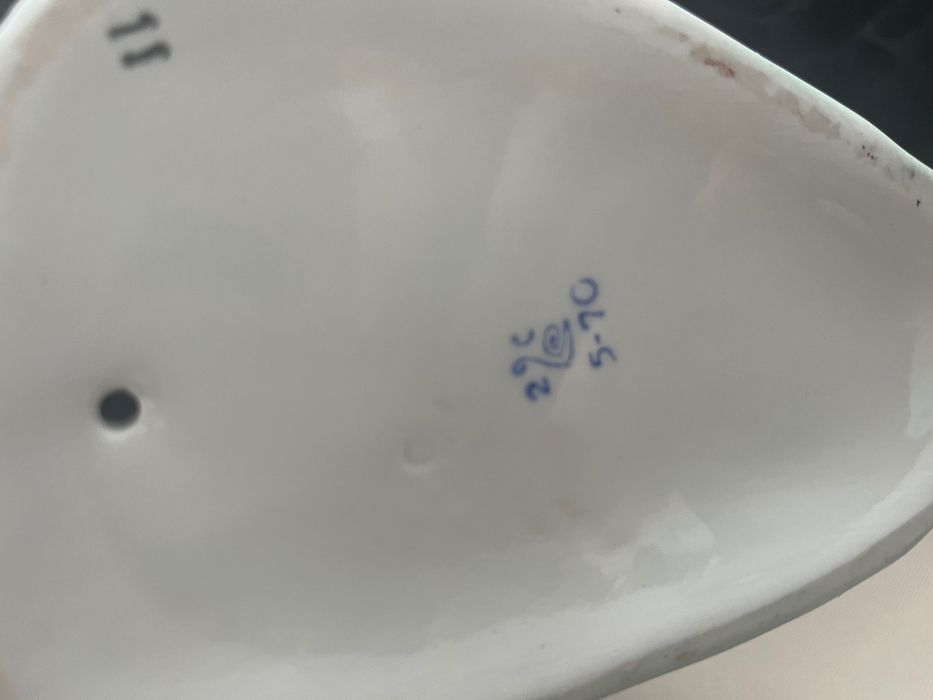 Figura porcelana Kocha nie kocha:)