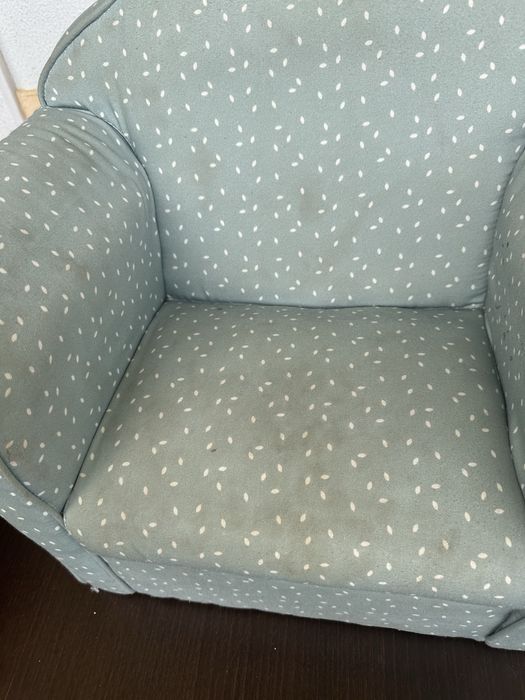 Sofa de crianca verde usado