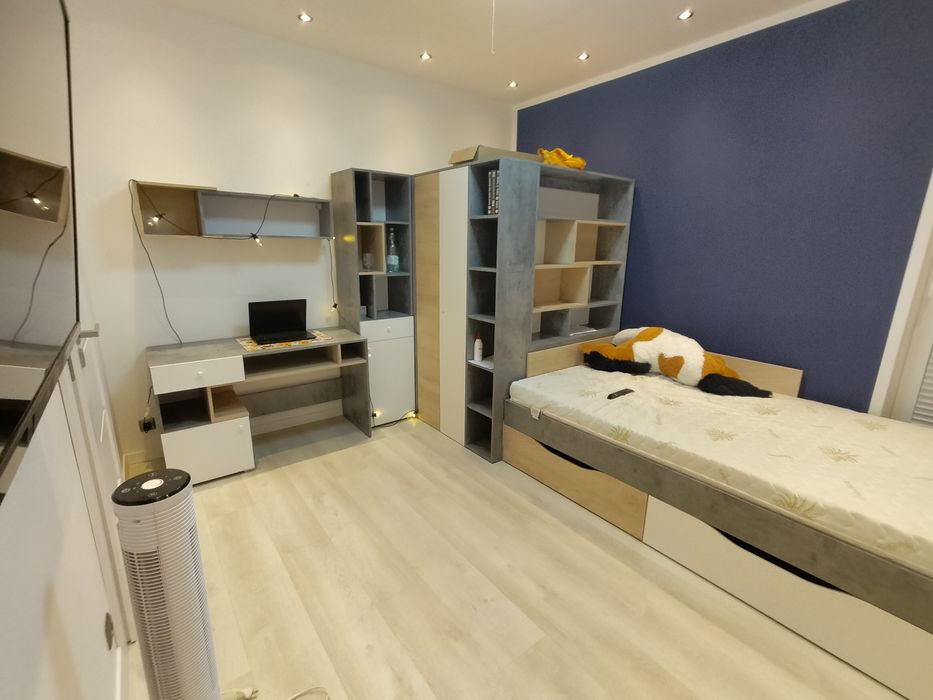 Sprzedam  garderderobe, szafę