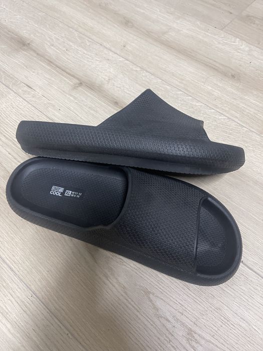 шлепки  SV  новые 43-44