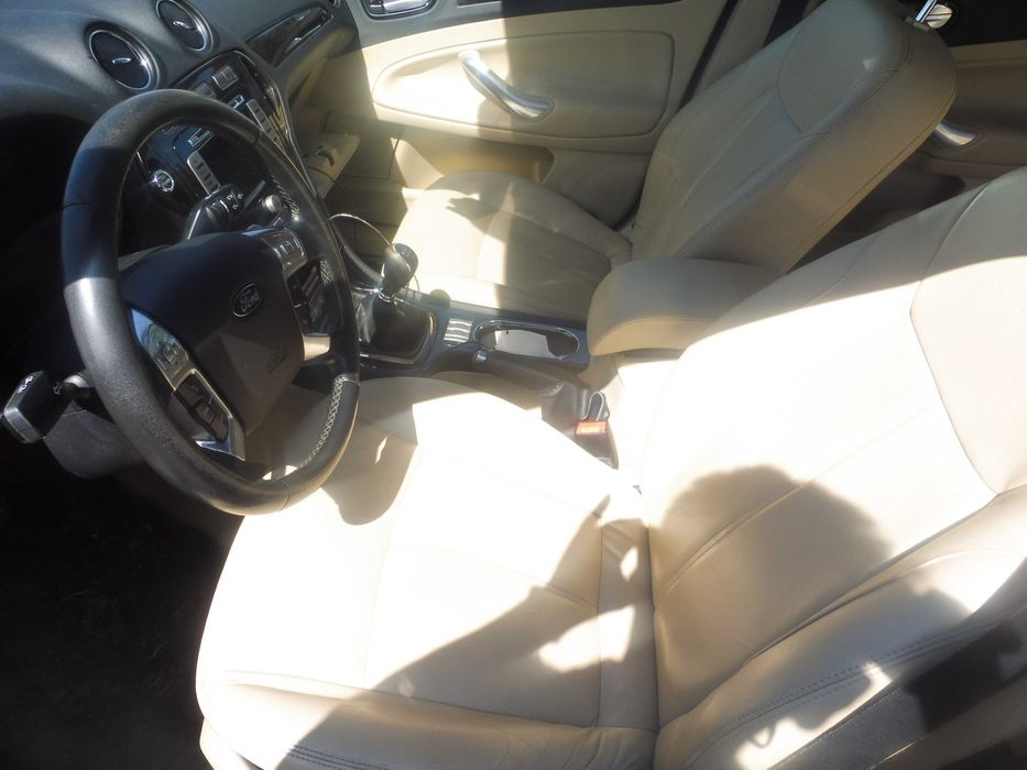 Ford Mondeo MK4 na części maska drzwi klapa błotnik lusterko zderzak