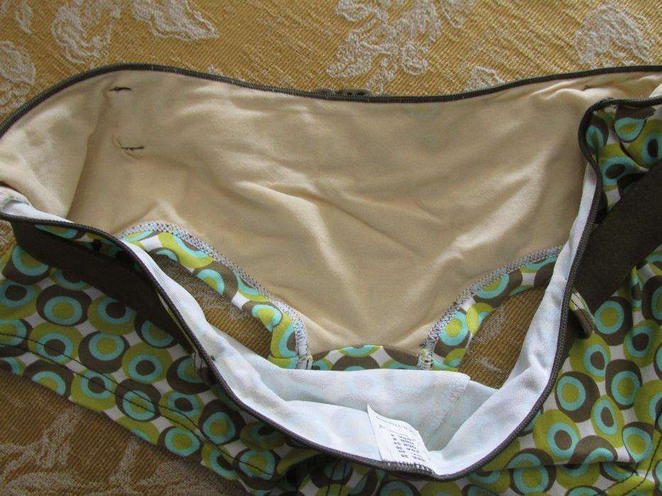 Bikini Red Point tons verdes