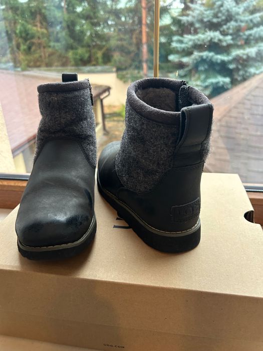 Продам черевики Ugg 35р