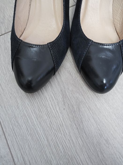 Skórzane buty. R.36