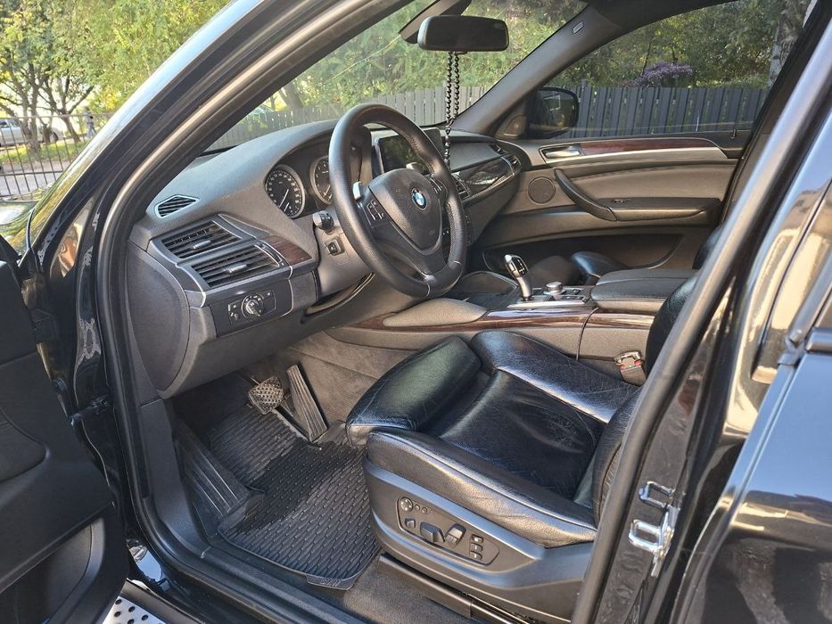 Продам BMW X6 е71