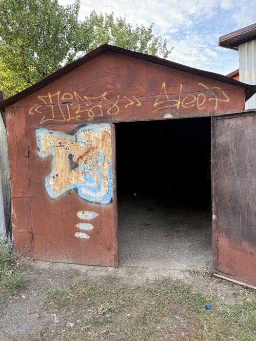 Оренда гаража Сміла гараж Рпз південний 11 школа радіо завод