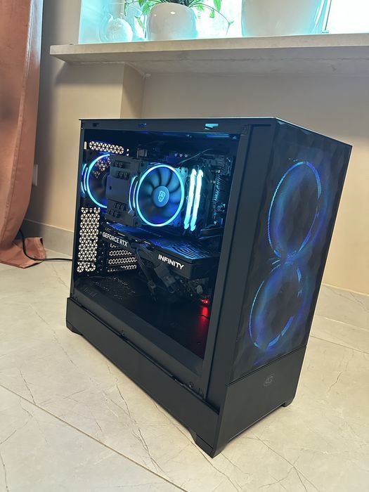 Komputer do gier i7 14700f rtx 5070 64gb ram DDR5 1tb nvme