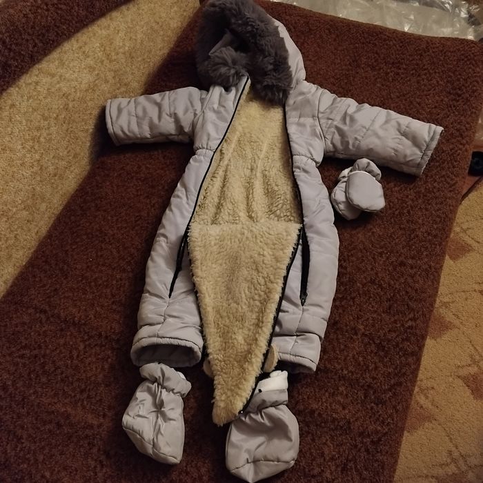 Продам комбінезон зимовий